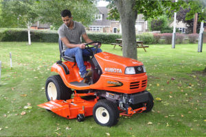 Kubota G21